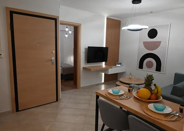 Mouson Luxury Πανσιόν